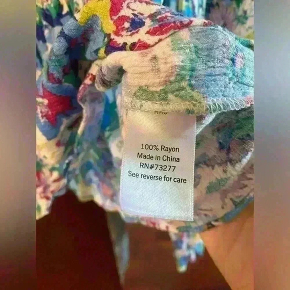 Women's Small Squareneck Floral Peplum Top
Ruched Multicolor With A Tie - Picture 2 of 4